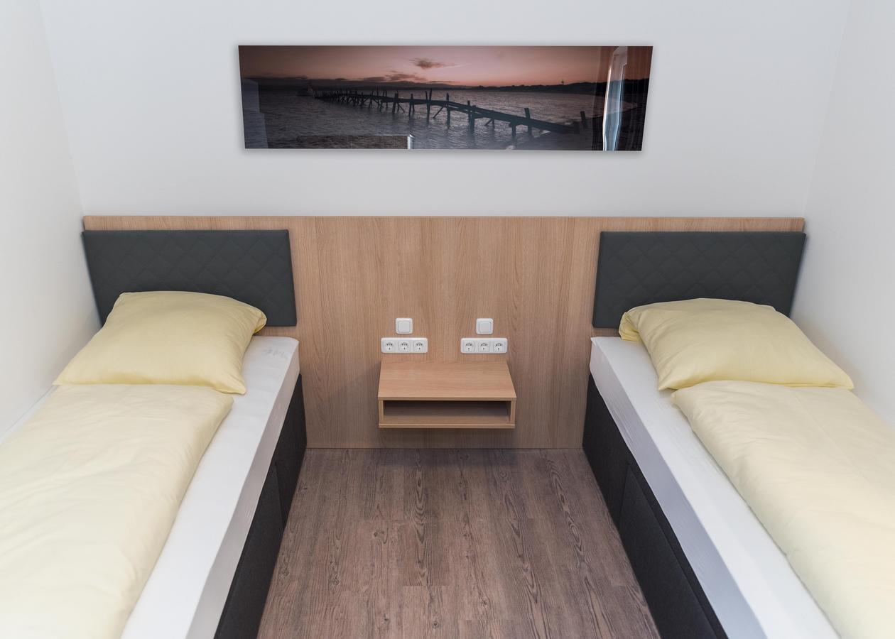 Hotel Staffelseestrasse Munchen Bagian luar foto